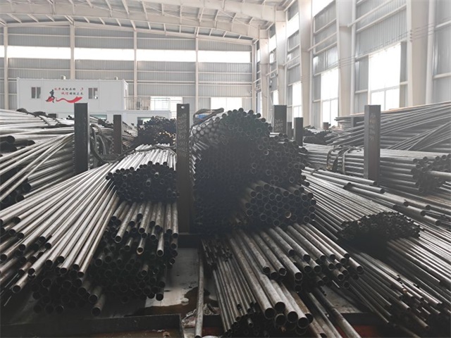 天水精密无缝钢管切割厂家